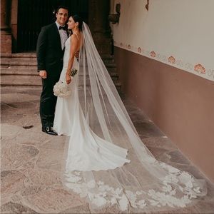 Amsale Danielle Cathedral Veil